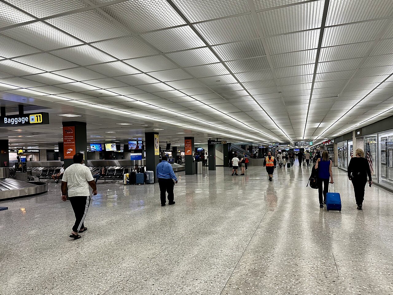 The underground walkway between Dulles's main terminal and the concourses