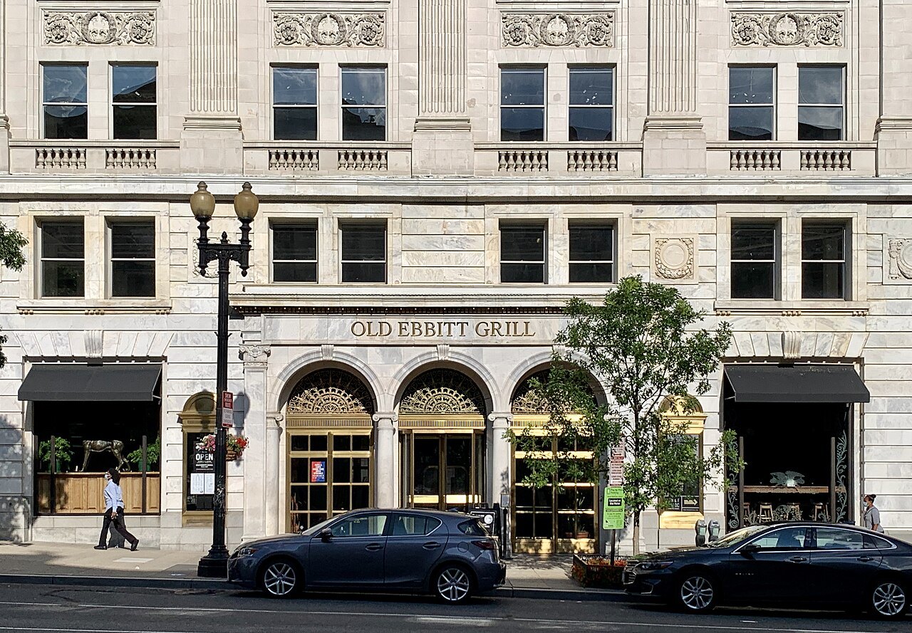 The entrance of the Old Ebbitt Grill on 15th Street NW, near the White House
