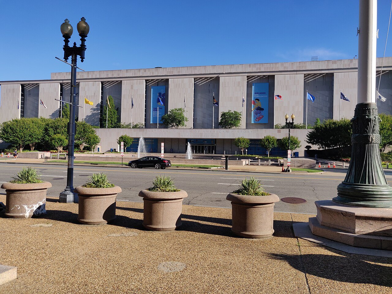 The American History Museum's Constitution Avenue front