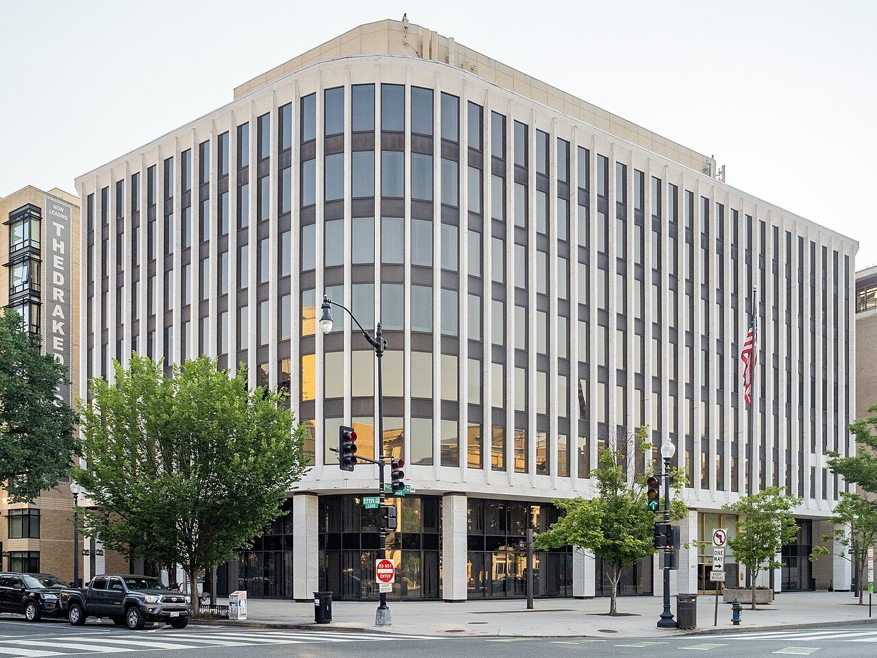 A mid-century office block on Massachusetts Avenue NW