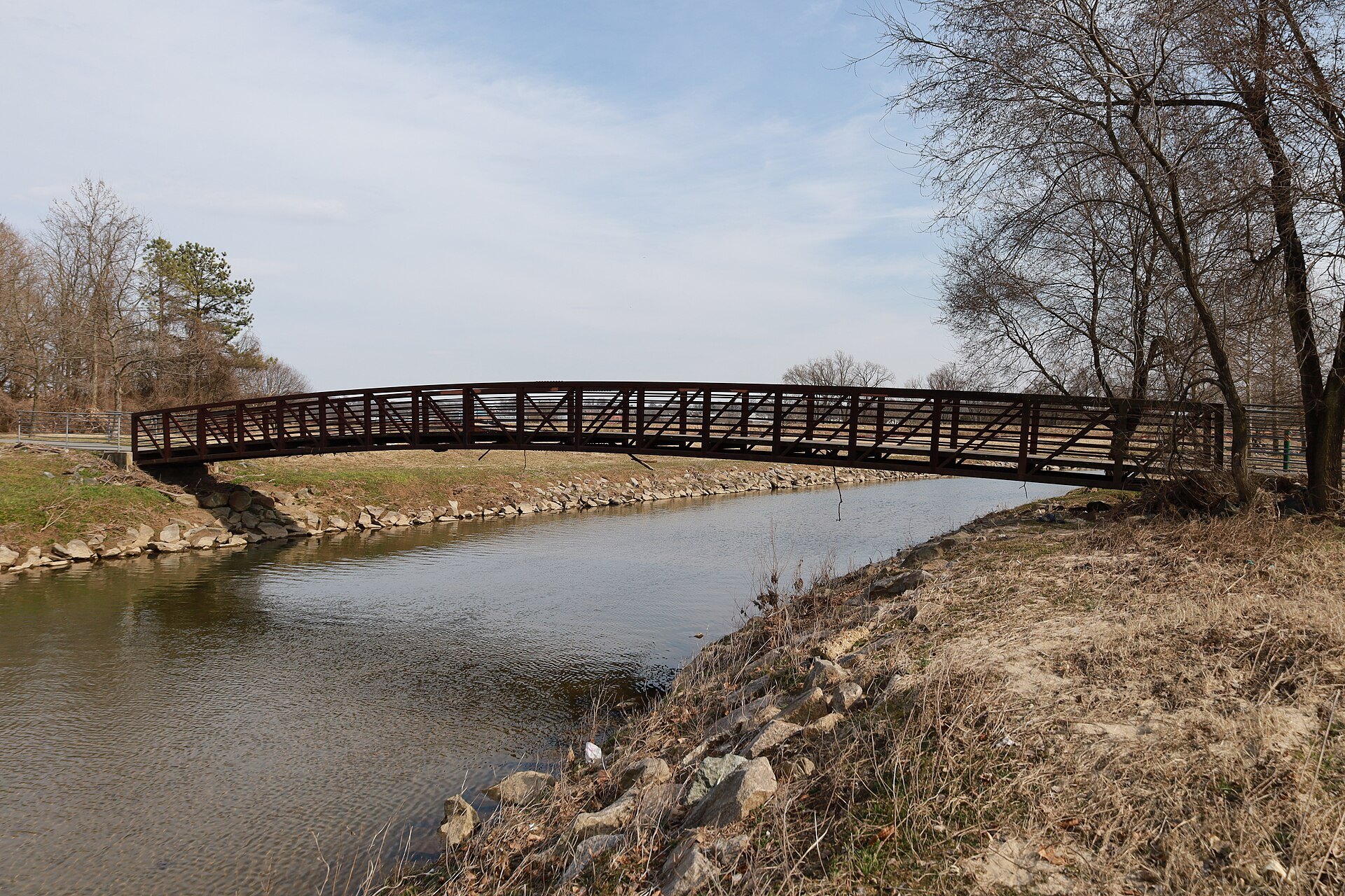 A footbridge over the Northwest Branch on the Anacostia River Trail