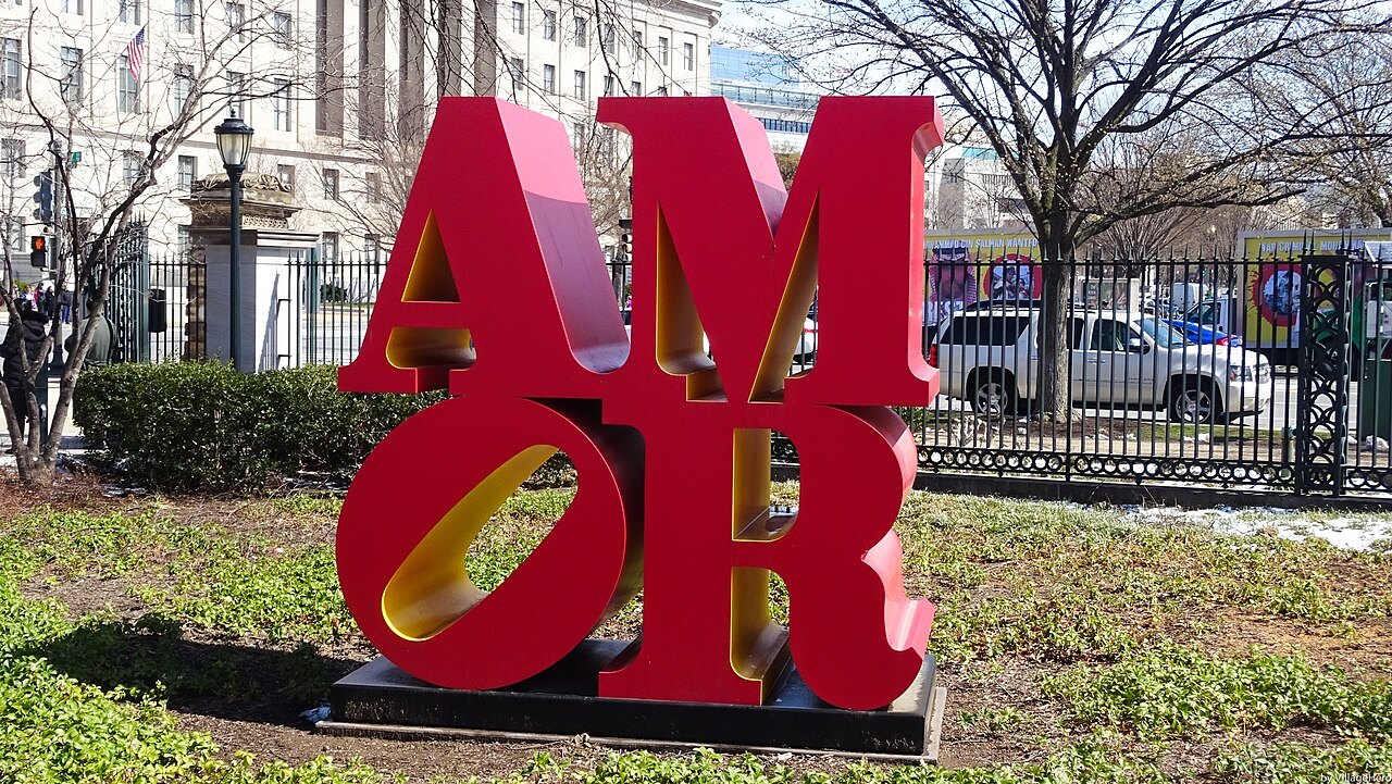 Robert Indiana's AMOR in the National Gallery's Sculpture Garden